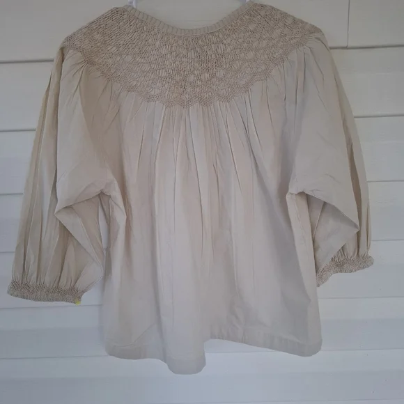 Evereve Smocked Bodice Boho Top Size Medium NWOT - Picture 2 of 11